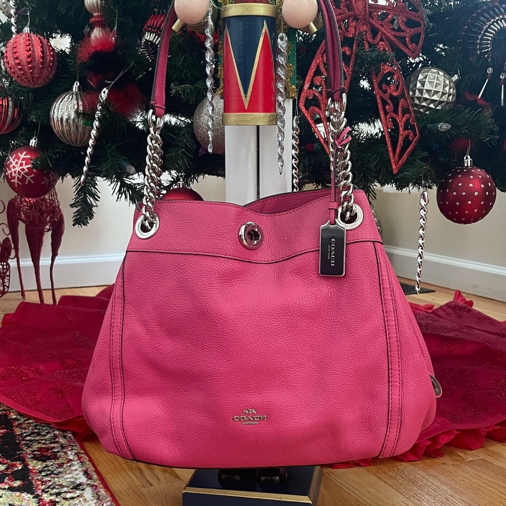 Coach Fuchsia Leather Chain Strap Shoulder Bag